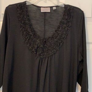 V-neck Top - asymmetrical Sz 18/20
